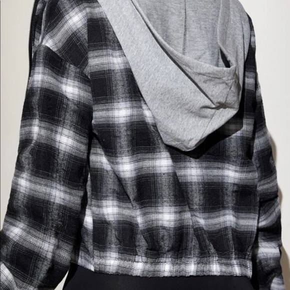 Headed plaid jacket - Picture 3 of 5